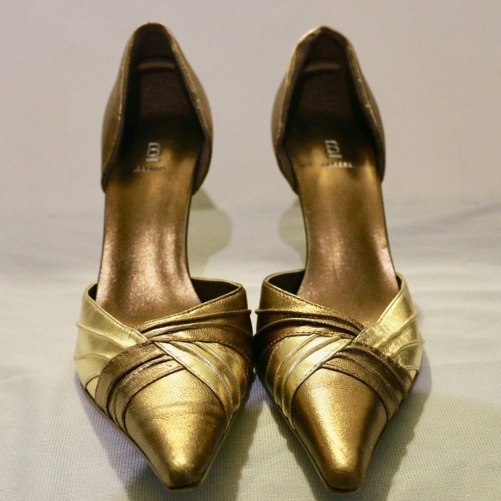 Bakers Penelope Gold Brown Metallic Pointed Heels - Picture 5 of 8